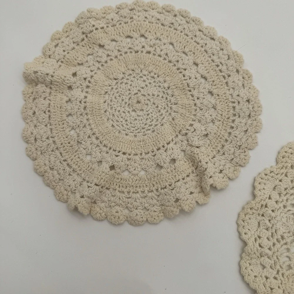 Vintage Crochet Doilies &‎ Table Runner Lot 6pc Ivory Farmhouse Cottage Cotton